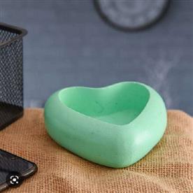 4.7 inch (12 cm) heart shape concrete pot (pista green)
