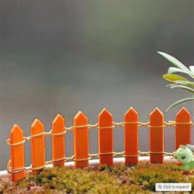 Wooden fence miniature garden toys (orange) - 4 pieces